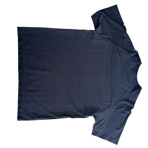 Mens Fabletics The Training Day Tee Set of 2 Mens Size XL NWOT - Picture 9 of 10